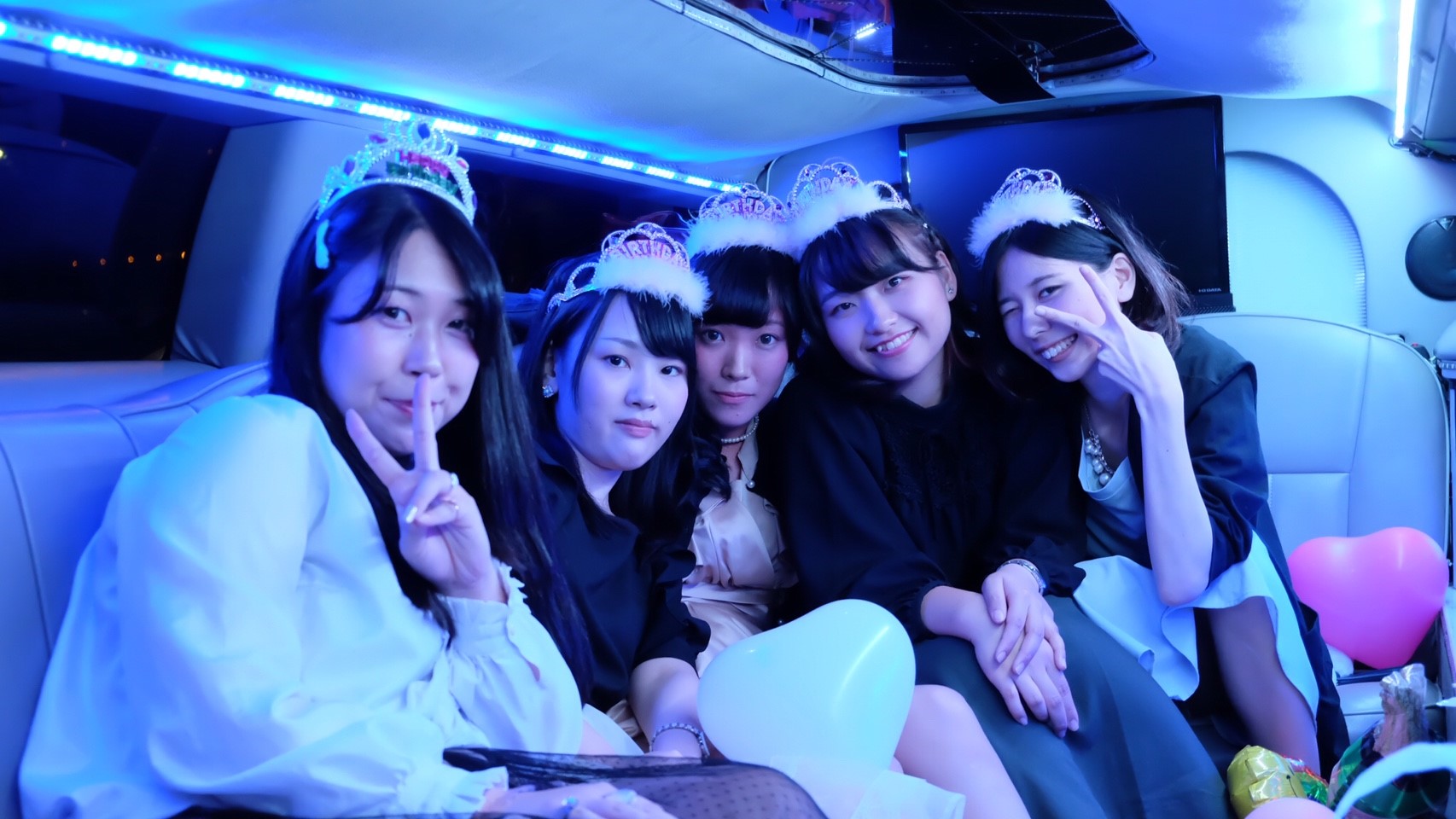 リムジンパーティー リムジン女子会 リムジン